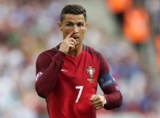 开云体育官方网站-年度焦点之战，波兰横扫喀麦隆，战术纪律与团队协作的胜利