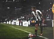 开云官网-罗德里戈破纪录之夜，曼联式逆转在巴西上演，足球世界再无不可能