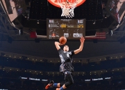 开云体育在线-开拓者制霸鹈鹕，西亚卡姆比赛走势一手掌控