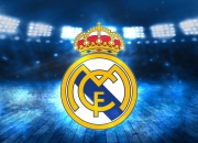 开云APP-欧冠决赛之夜，爱德华兹如何以孤星之姿，主宰命运的天平