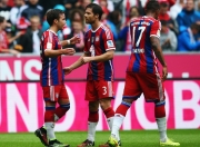 开云体育-维斯塔潘关键制胜，雷诺车队横扫红牛二队的战术革命